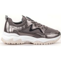 Ax Boxing Szare Buty Sportowe. Szare buty sportowe damskie AX BOXING, bez wzorów, sportowe, trekkingowe. Za 117,80 zł.