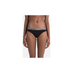 Stringi Calvin Klein Jeans 000QD3539E THONG. Czarne skarpetki damskie Calvin Klein Jeans, s, bez wzorów, z jeansu. Za 74,19 zł.