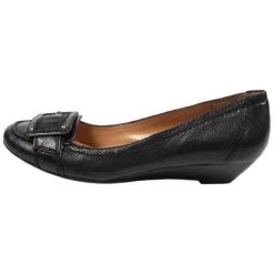 Buty ślubne damskie: Skórzane czółenka w kolorze czarnym