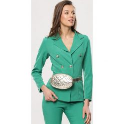 Złota Nerka Impulsively. Żółte nerki damskie Born2be, w paski, pikowane, bez dodatków. Za 29,99 zł.