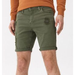 Szorty - Khaki. Brązowe spodenki i szorty męskie House, s, bez wzorów. W wyprzedaży za 39,99 zł.