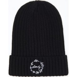 Czapka z naszywką - Czarny. Czarne czapki damskie Cropp, z aplikacjami. Za 24,99 zł.