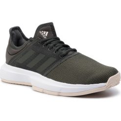 Buty adidas - GameCourt W EE3814 Legrear/Legear/Linen. Zielone buty sportowe damskie Adidas, bez wzorów, z tworzywa sztucznego, sportowe, tenisowe. Za 249,00 zł.