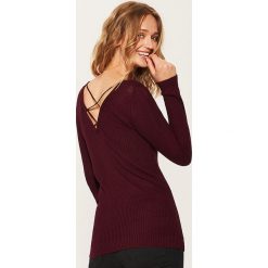 Sweter z dekoltem na plecach - Bordowy. Czerwone swetry klasyczne damskie House, l, z dekoltem na plecach. Za 79,99 zł.