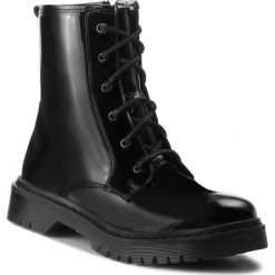 Trapery MACIEJKA - 01609-21/00-3 Czarny Lakier. Czarne buty zimowe damskie marki Maciejka, z lakierowanej skóry. W wyprzedaży za 239,00 zł.