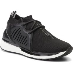 Sneakersy TOGOSHI - TG-07-02-000038 601. Czarne półbuty damskie Togoshi, bez wzorów, z tworzywa sztucznego, bez obcasa, na płaskiej podeszwie, bez zapięcia. W wyprzedaży za 259,00 zł.