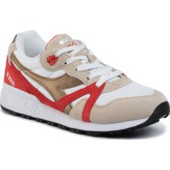 Sneakersy DIADORA - N9000 Spark 501.174829 01 C7943 White/Fog/Rich Gold. Białe sneakersy męskie Diadora, bez zapięcia. W wyprzedaży za 249,00 zł.