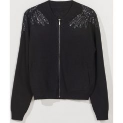 Sweter z ozdobną aplikacją -. Swetry damskie Mohito, s, z aplikacjami, bez rękawów, bez kaptura. Za 139,99 zł.