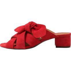 Klapki damskie: Billi Bi Klapki red blud