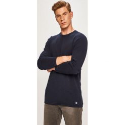 Jack & Jones - Sweter. Brązowe swetry męskie Jack & Jones, xxl, bez wzorów, z bawełny, z okrągłym kołnierzem, bez kaptura. W wyprzedaży za 79,90 zł.
