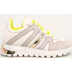 Dkny - Buty. Czarne buty sportowe damskie DKNY, bez wzorów, ze skóry, sportowe. W wyprzedaży za 499,90 zł.
