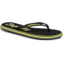 Japonki SUPERDRY - Neon Rainbow Sleek Flip Flop WF310010A Neon Yellow 24K. Czarne klapki damskie Superdry, bez wzorów, z tworzywa sztucznego, bez obcasa. W wyprzedaży za 89,00 zł.
