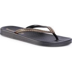 Japonki IPANEMA - Mesh IV Fem 82763 Black/Gold 20576. Żółte klapki damskie Ipanema, bez wzorów, z tworzywa sztucznego, bez obcasa. Za 79,99 zł.