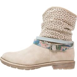 S.Oliver RED LABEL Botki nature. Brązowe buty zimowe damskie marki s.Oliver RED LABEL, z materiału. W wyprzedaży za 136,95 zł.