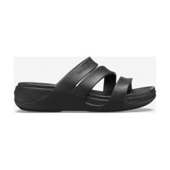 Crocs Monterey Strappy Wedge Crocs Czarny. Czarne klapki damskie Crocs, w paski, z materiału, bez obcasa. Za 233,95 zł.