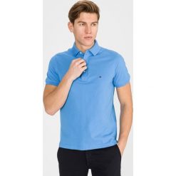 Tommy Hilfiger Polo Koszulka Niebieski. Niebieskie podkoszulki męskie TOMMY HILFIGER, s, z haftami, z bawełny, bez rękawów. Za 324,95 zł.