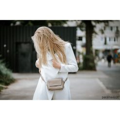 Torebko Nerka Switch Bag Beżowa. Brązowe nerki damskie Pakamera, w paski, bez dodatków. Za 450,00 zł.
