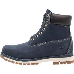 Timberland RADFORD 6 IN BOOT WP Botki sznurowane outerspace. Brązowe botki męskie marki Timberland, z gumy. Za 799,00 zł.