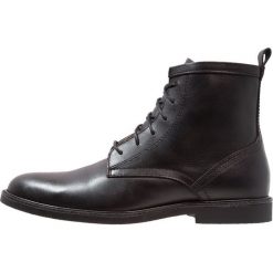 Zign Botki sznurowane black. Czarne botki męskie Zign, z materiału, na sznurówki. Za 379,00 zł.