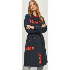 Tommy Jeans - Trencz. Niebieskie kurtki damskie Tommy Jeans, s, w paski, z bawełny, bez kaptura. Za 1099,00 zł.
