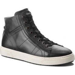 Sneakersy NERO GIARDINI - A800601U Golf Nero 100. Czarne sneakersy męskie marki Nero Giardini, na co dzień, bez wzorów, ze skóry, klasyczne, bez zapięcia. W wyprzedaży za 429,00 zł.