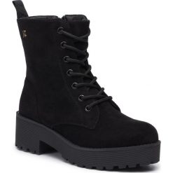 Trapery REFRESH - 69157 Negro. Czarne trapery damskie Refresh, z materiału. W wyprzedaży za 199,00 zł.