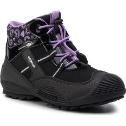 Śniegowce GEOX - J Atreus G.B Wpf A J847HA 00450 C9266 S Black/Lilac. Czarne śniegowce dziewczęce Geox. W wyprzedaży za 199,00 zł.
