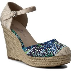 Espadryle JENNY FAIRY - W17SS735-1 Niebieski. Niebieskie espadryle damskie Jenny Fairy, bez wzorów, ze skóry ekologicznej, bez obcasa, na koturnie. W wyprzedaży za 59,98 zł.