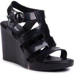 Sandały MELISSA - Venus Ad 32814 Black 01003. Czarne klapki damskie Melissa, bez wzorów, z tworzywa sztucznego, bez obcasa, na obcasie. Za 499,00 zł.