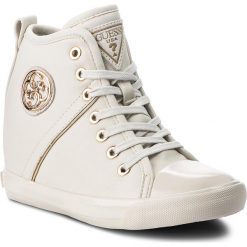 Sneakersy GUESS - FLJLY3 ELE12 WHITE. Białe sneakersy damskie Guess, z materiału. W wyprzedaży za 369,00 zł.