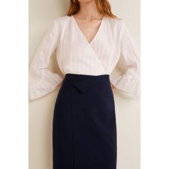 Mango - Spódnica Boreal3. Niebieskie spódniczki marki Mango, z elastanu, z podwyższonym stanem, midi. W wyprzedaży za 49,90 zł.