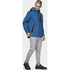 Softshell męski SFM601 - kobalt - Outhorn. Kurtki męskie Outhorn, m, bez wzorów, z softshellu, bez kaptura. W wyprzedaży za 149,99 zł.