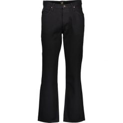 Dżinsy "Brooklyn Comfort" - Comfort fit - w kolorze czarnym. Czarne jeansy męskie Lee, m, w paski, klasyczne. W wyprzedaży za 123,95 zł.