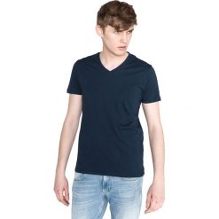 Replay Koszulka Niebieski. Niebieskie podkoszulki męskie Replay, l, z haftami, z bawełny, krótkie. Za 154,95 zł.