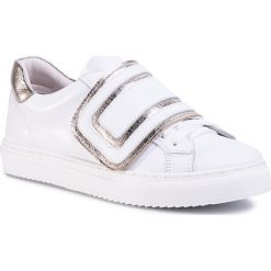 Sneakersy EVA LONGORIA - EL-01-01-000045 126. Białe półbuty damskie Eva Longoria, ze skóry. W wyprzedaży za 249,00 zł.