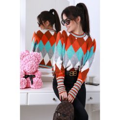 Sweter damski LEBORA. Bluzy damskie uniwersalny. W wyprzedaży za 79,00 zł.