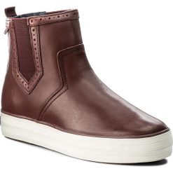 Sztyblety KEDS - Triple Chelsea Lea WH55781 Brgndy. Czerwone kozaki damskie Keds, ze skóry, bez obcasa, bez zapięcia. W wyprzedaży za 239,00 zł.
