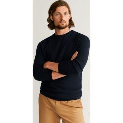 Mango Man - Sweter Balboa. Niebieskie swetry męskie Mango Man, s, bez wzorów, z bawełny, z okrągłym kołnierzem, bez kaptura. Za 139,90 zł.