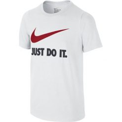 KOSZULKA NIKE JUST DO IT SWOOSH (147-158). T-shirty chłopięce Nike, bez wzorów, z bawełny, bez rękawów. Za 79,99 zł.