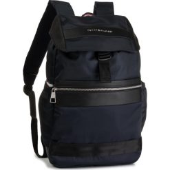 Plecak TOMMY HILFIGER - Nylon Mix Flap Backpack AM0AM04768 413. Niebieskie torby męskie skórzane TOMMY HILFIGER, bez wzorów, ze skóry ekologicznej. Za 649,00 zł.