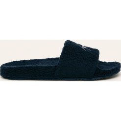 Tommy Jeans - Kapcie. Niebieskie kapcie męskie Tommy Jeans, z jeansu. W wyprzedaży za 219,90 zł.