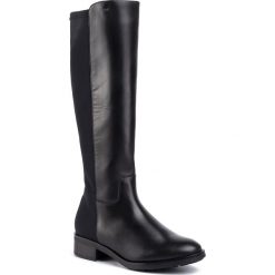 Kozaki HÖGL - GORE-TEX 8-100660 Black 0100. Czarne kozaki damskie HÖGL, ze skóry, bez obcasa, bez zapięcia. W wyprzedaży za 539,00 zł.