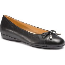 Baleriny GEOX - D Annytah D D927ND 00085 C9999 Black. Czarne baleriny damskie Geox, bez wzorów, ze skóry ekologicznej, klasyczne, bez obcasa, na płaskiej podeszwie. W wyprzedaży za 239,00 zł.