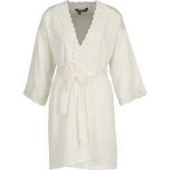Szlafrok Lauren Ralph Lauren I8141226. Czarne szlafroki damskie Lauren Ralph Lauren, s, bez wzorów, z poliesteru, bez rękawów, bez kaptura. W wyprzedaży za 279,00 zł.