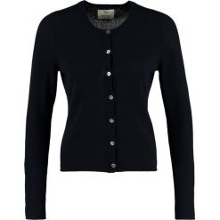 FTC Cashmere Kardigan navy. Niebieskie bluzy damskie marki FTC Cashmere, xl, bez wzorów, z lyocellu, bez rękawów, bez kaptura. Za 839,00 zł.