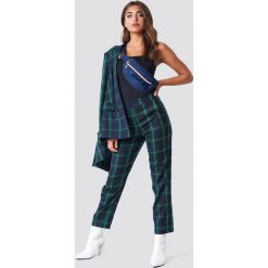 NA-KD Classic Proste spodnie garsonkowe w kratę - Green,Blue. Niebieskie spodnie damskie NA-KD Classic. Za 161,95 zł.