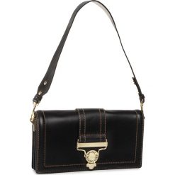 Torebka VERSACE JEANS COUTURE - E1VVBBS3 71493 899. Czarne torebki klasyczne damskie Versace Jeans Couture, bez wzorów, z jeansu, klasyczne, bez dodatków. W wyprzedaży za 1479,00 zł.