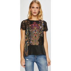 Desigual - Top. Czarne bluzki damskie Desigual, s, bez wzorów, z bawełny, casualowe, z okrągłym kołnierzem, z krótkim rękawem. W wyprzedaży za 199,90 zł.