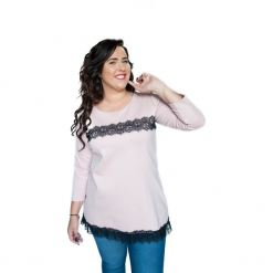 Elegancka tunika koronka OVERSIZE PLUS SIZE JESIEŃ. Różowe bluzki damskie Moda Size Plus Iwanek, na zimę, xl, w koronkowe wzory, z elastanu, eleganckie, bez kołnierzyka, plus size, bez rękawów. Za 99,00 zł.