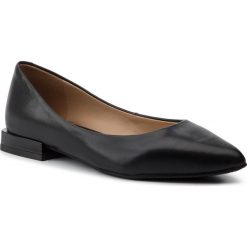 Półbuty KAZAR - Isernia 37556-01-00 Black. Czarne półbuty damskie Kazar, bez wzorów, ze skóry, eleganckie, na wysokim obcasie, na płaskiej podeszwie, bez zapięcia. Za 449,00 zł.